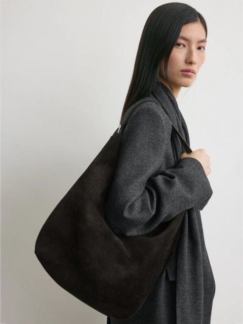 Коричневая сумка TOTEME из кожи: фото 2 - Invogue