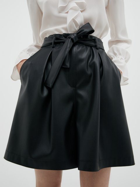 Чорні шорти MAX&CO : фото 3 - Invogue