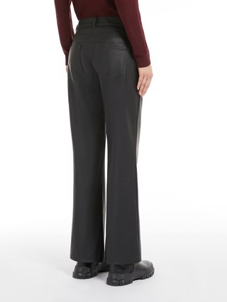 Черные брюки WEEKEND MAX MARA с карманами: фото 2 - Invogue