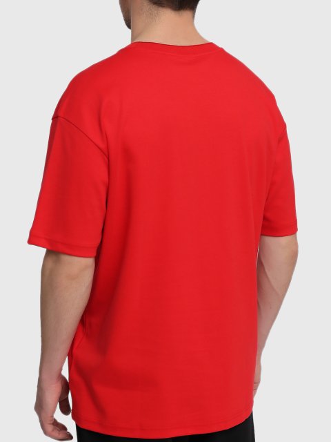 Красная футболка BOSS: фото 3 - Invogue