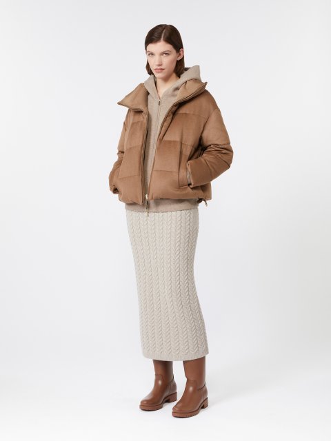 Бежева куртка MAX MARA : фото 1 - Invogue