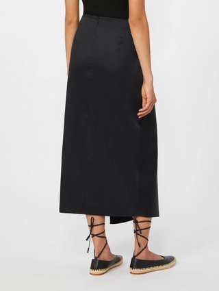 Черная юбка Max Mara из атласа из смеси хлопка: фото 3 - Invogue