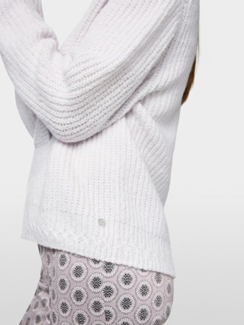 Лавандовий светр MARC CAIN вільного крою: фото 5 - Invogue