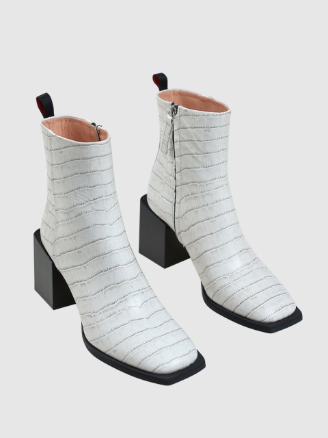 Білі чоботи MAX&CO : фото 1 - Invogue