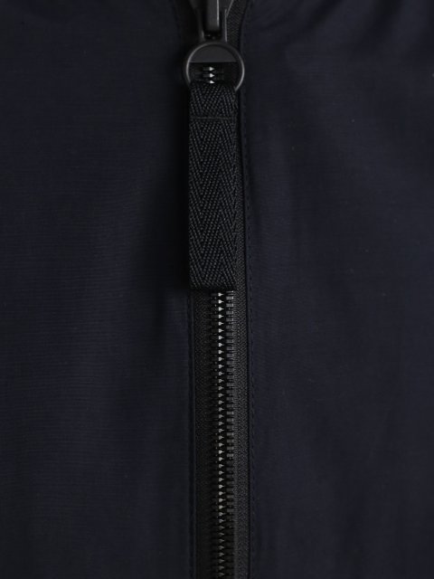 Чорна куртка BOSS : фото 7 - Invogue