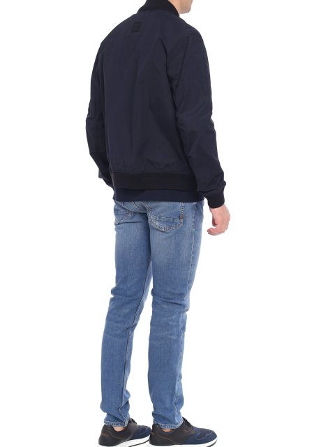 Чорна куртка BOSS : фото 4 - Invogue