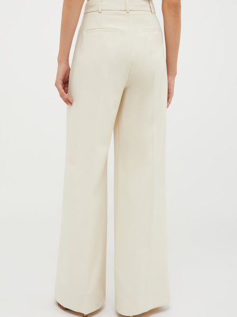 Молочные брюки палаццо MAX&CO : фото 2 - Invogue