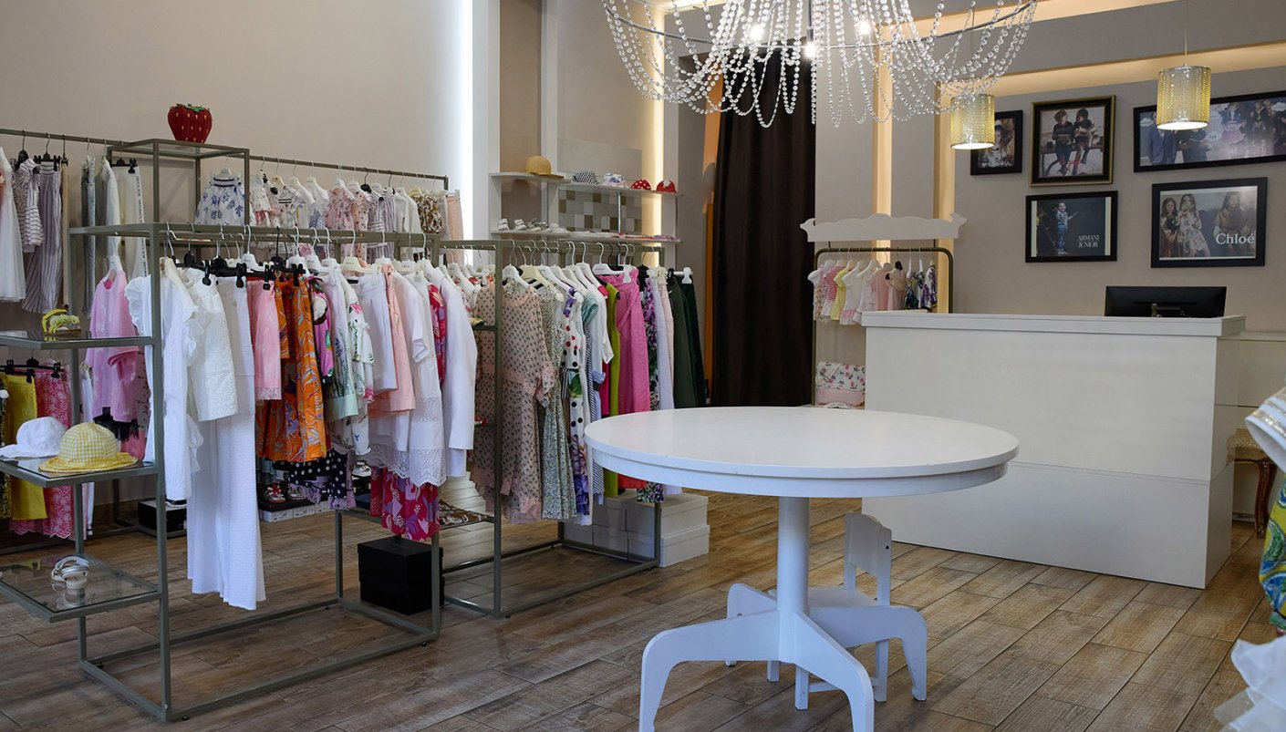 Магазин Daniel - Ходосівка, Обухівське шосе, 2: фото 2 - Invogue