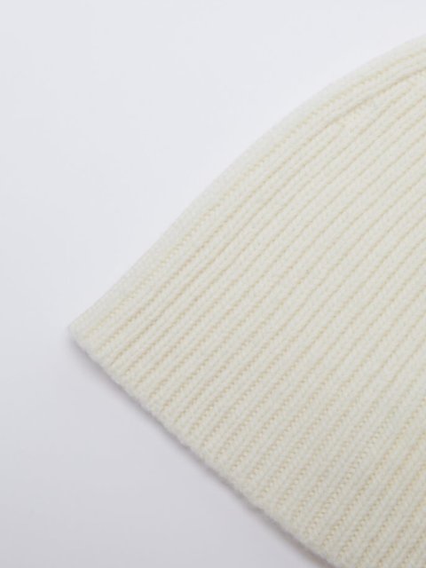 Белая шапка MAX MARA: фото 1 - Invogue