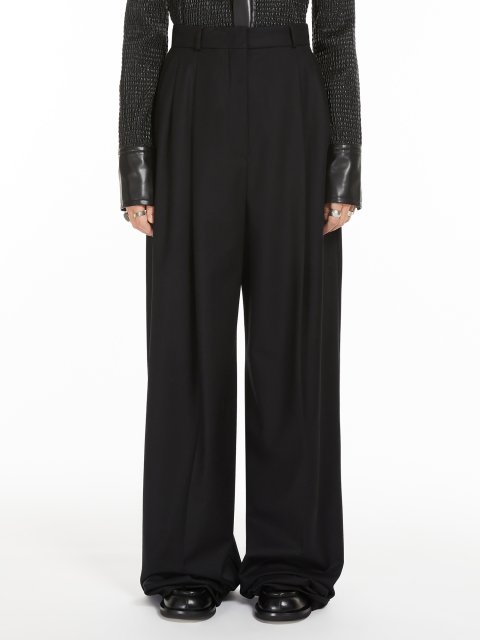 Черные брюки Sportmax из эластичной шерсти: фото 1 - Invogue