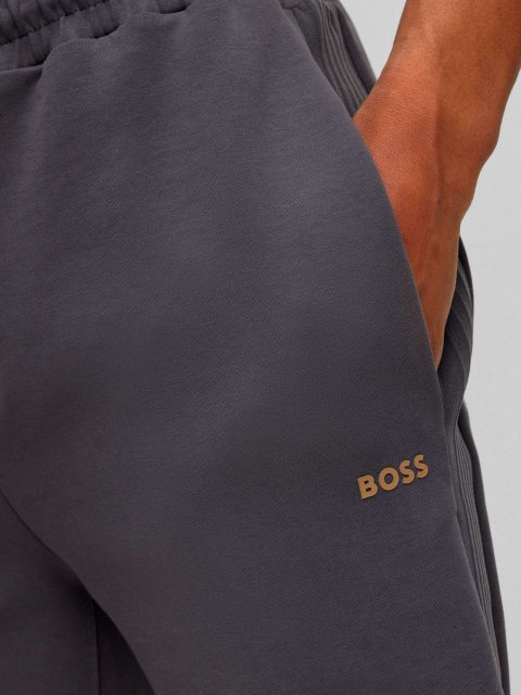 Темно-сірі шорти BOSS: фото 3 - Invogue