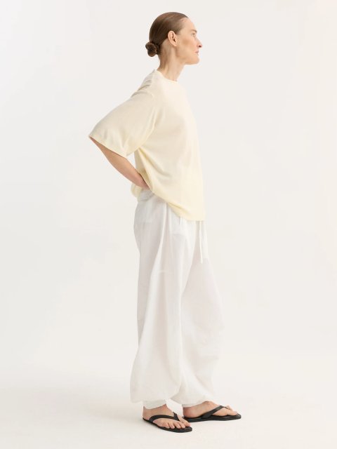 Белая футболка Róhe из мериносовой шерсти: фото 3 - Invogue