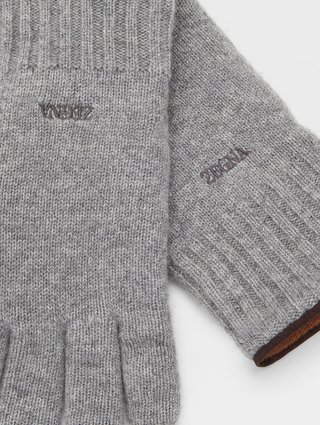 Серые перчатки ZEGNA из кашемира Oasi: фото 2 - Invogue