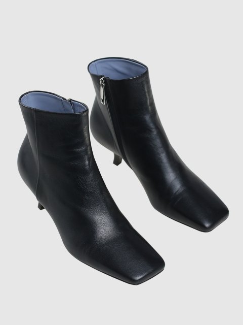 Чёрные ботильоны SPORTMAX: фото 1 - Invogue