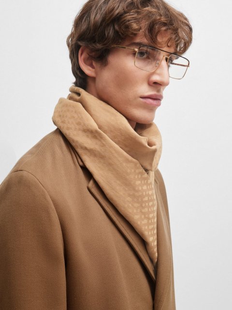 Бежевый шарф BOSS с жаккардовым узором: фото 1 - Invogue